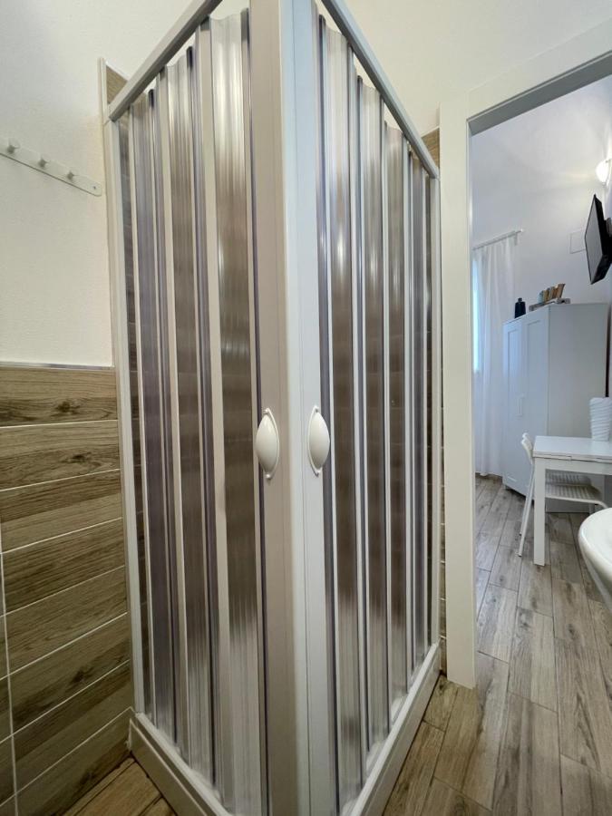 White Shell Rooms Accomodation Fast Check-In Alghero Extérieur photo