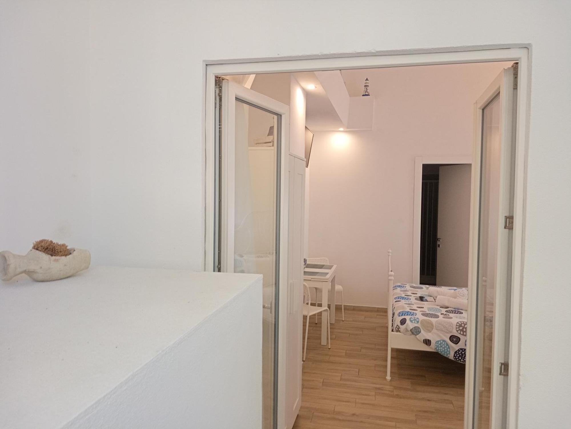White Shell Rooms Accomodation Fast Check-In Alghero Extérieur photo