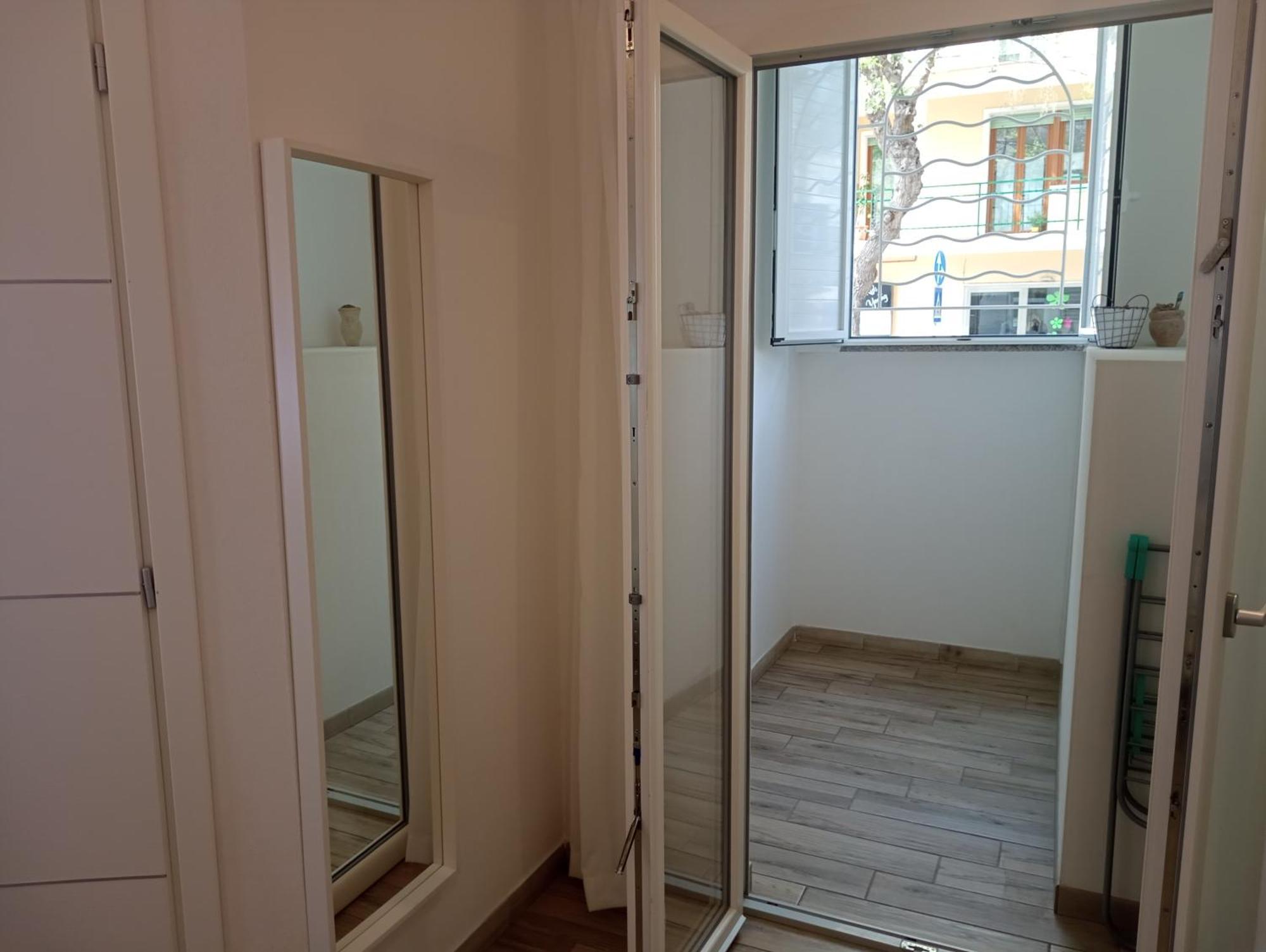 White Shell Rooms Accomodation Fast Check-In Alghero Extérieur photo